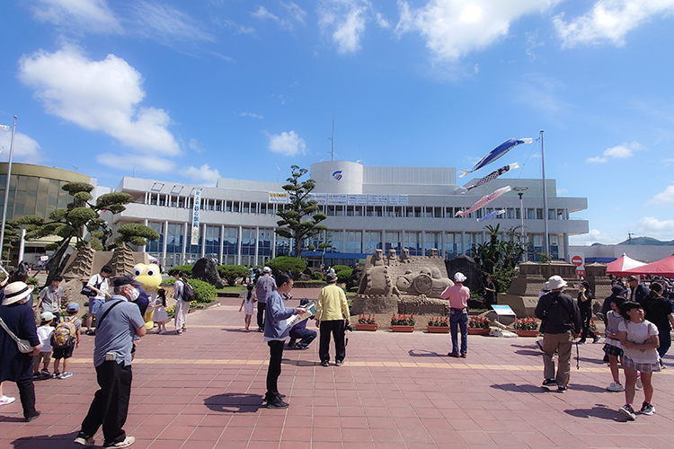南さつま市役所市民交流広場（市役所エリア）