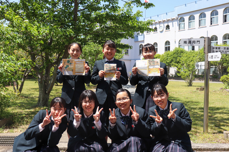 鳳凰高校の生徒の皆さん