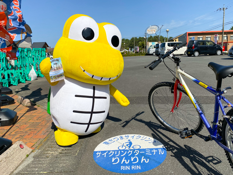 南さつまサイクリングをするサンディーくん