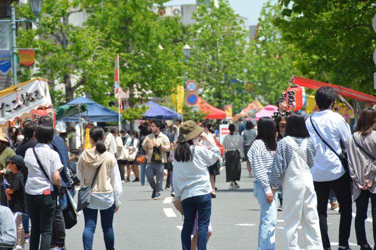 吹上浜砂の祭典 過去の物産・飲食出店の様子